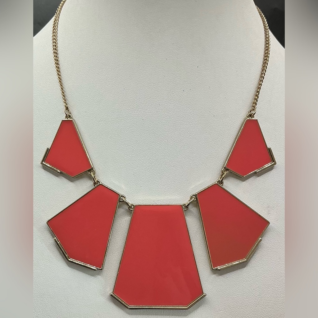 Mark By Avon Coral Orange Goldtone Enamel Mod Style Necklace